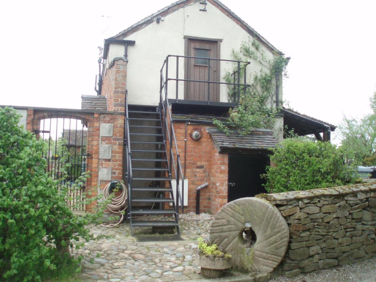 Bank Farm Cottages Nantwich Kültér fotó